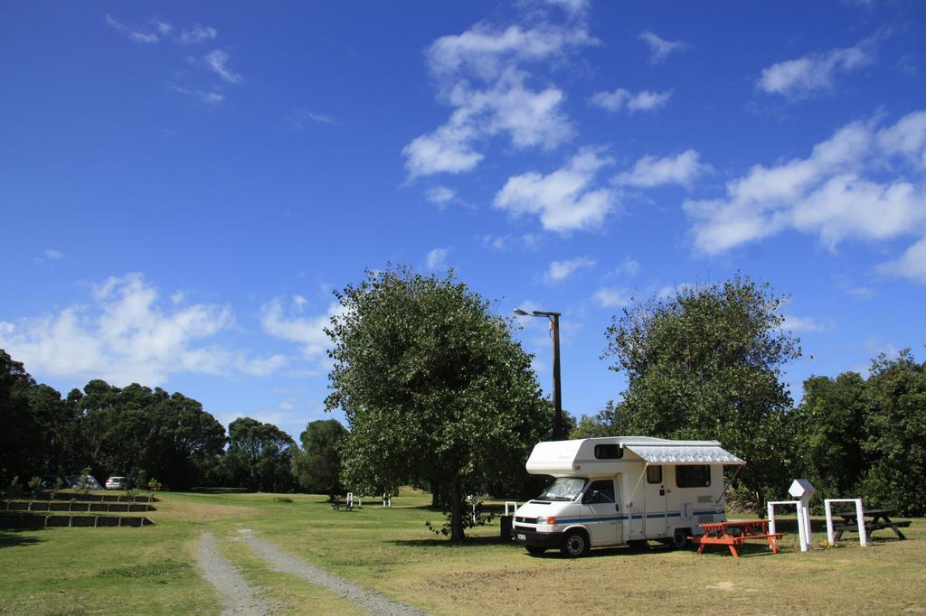 Baylys Beach Holiday Park Extérieur photo